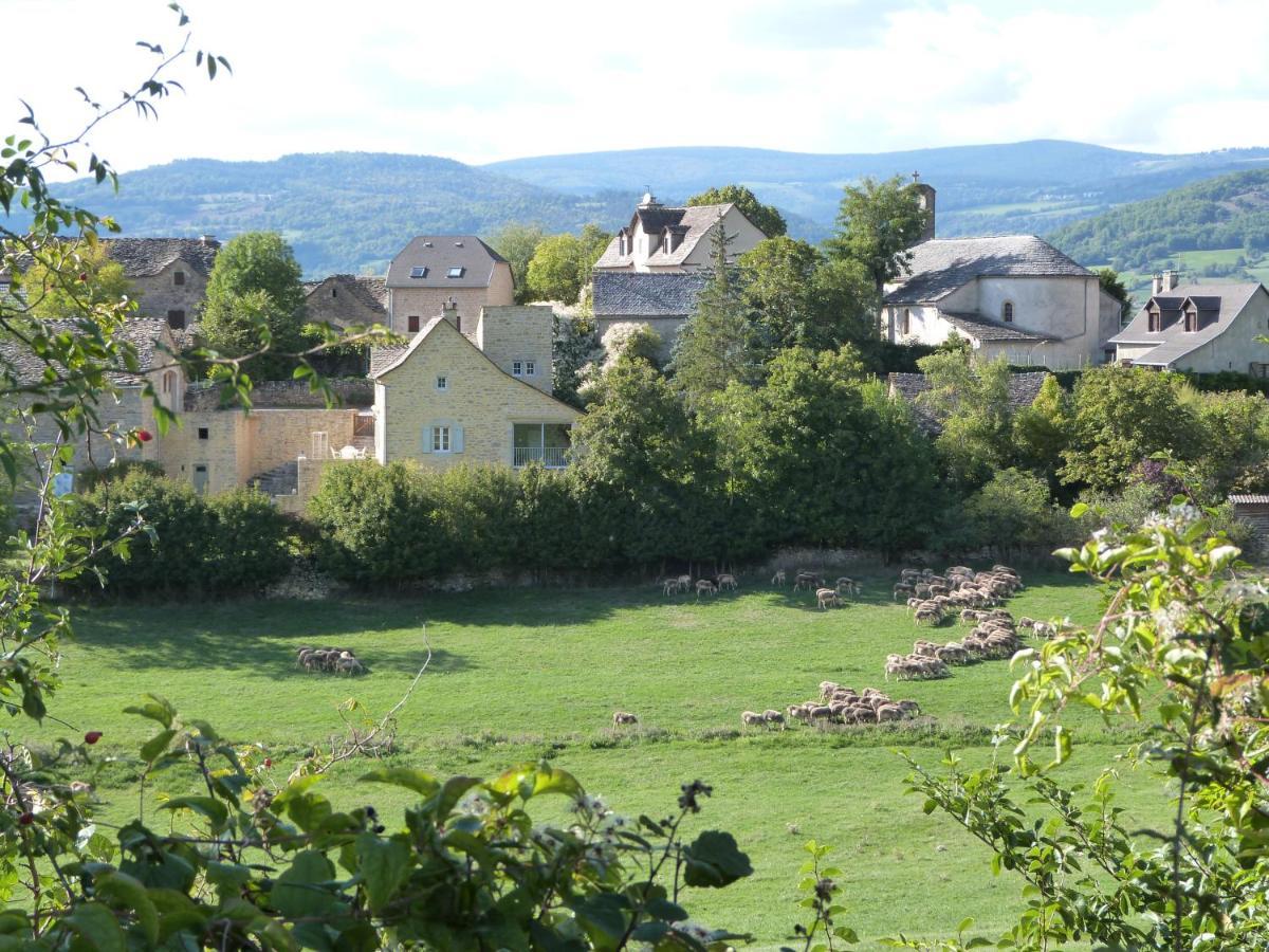 La Reine Des Pres Chambres D'Hotes Saint-Bonnet-de-Chirac 외부 사진